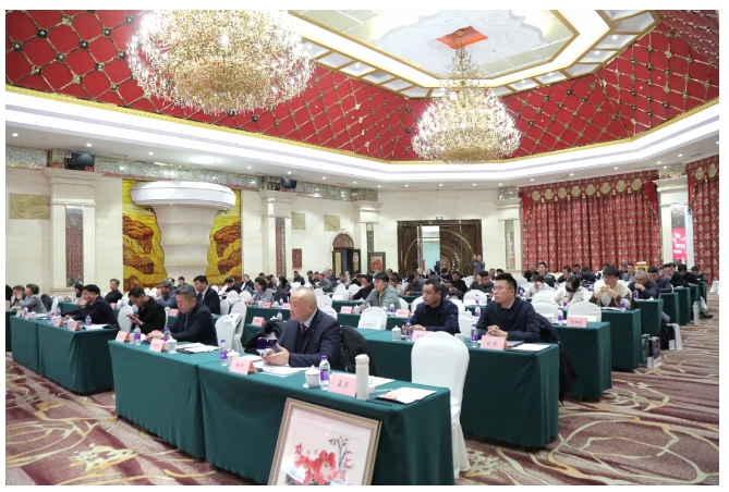 鼎龍｜周春東總經(jīng)理分享生產(chǎn)解決方案，丁根龍董事長(zhǎng)榮獲終身成就獎(jiǎng)